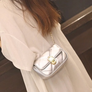 Nuevo Bolso Bandolera Impermeable de PU para Mujer, Diseño Cuadrado con Patrón de Caramelos, Pequeño, para Teléfono Móvil, con Cierre Simple - Product Image 5