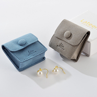 Pochette d'emballage pour bijoux en microfibre de 1,2 mm d'épaisseur, personnalisée avec bouton-pression, en suède doux, avec compartiment latéral pour bijoux