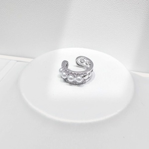 Boucles d'oreilles clip-on unisexes minimalistes en laiton plaqué rhodium, style hip-hop, en argent sterling 925, pour cartilage, vente en gros - Product Image 2