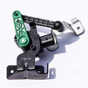 Capteur de hauteur de véhicule Audi 5Q0512521G pour A3 Golf 7, pièce de rechange - Product Image 1