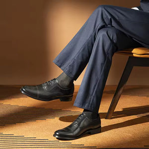 Nouvelles Chaussures Oxford de Ville Haut de Gamme pour Hommes en Cuir Véritable, à Bout Rond et Ornées de Découpes - Product Image 2