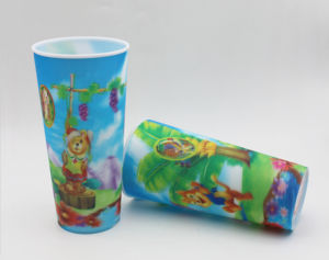 900ML 3D <span class=keywords><strong>Lenticular</strong></span> Eco-Friendly Plastic Cup Straw Reusable Stadium Cup para água potável fria Cartoon Design Custom Logo Print - Product Image 3