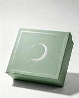Boîte cadeau rigide écologique de luxe réutilisable avec motif de croissant de lune en relief, boîte en papier rigide personnalisée avec feuille d'argent pour cosmétiques