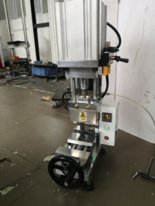 Dài Hạn Bán Hàng Tốc Độ Cao Nhỏ Khí Nén Máy Ép Phun Nhựa Đúc - Product Image 3