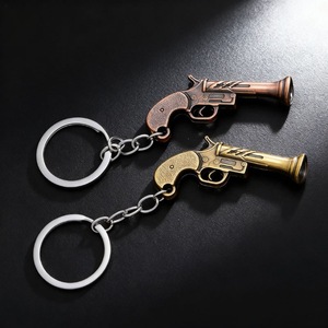 Portachiavi Vintage con Ciondolo a Forma di Mini Pistola in Lega, Regalo Personalizzato Creativo con Incisione Laser, Alla Moda e Trendy UV - Product Image 5