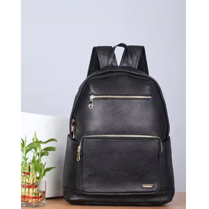 Mochilas de mujer 100% de cuero genuino con herrajes metálicos pulidos y elegantes paneles de cuero - Product Image 3