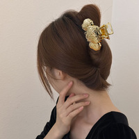 Pince à cheveux personnalisée en alliage, à ressort, concave-convexe, polyvalente, style cool, géométrique carrée, élégante et raffinée