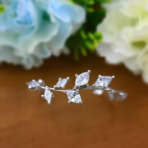 Orecchini a polsino E3668 in oro bianco con cristalli taglio marquise e strass a forma di pianta, gioielli in lega da donna per matrimonio, stile romantico - Product Image 2