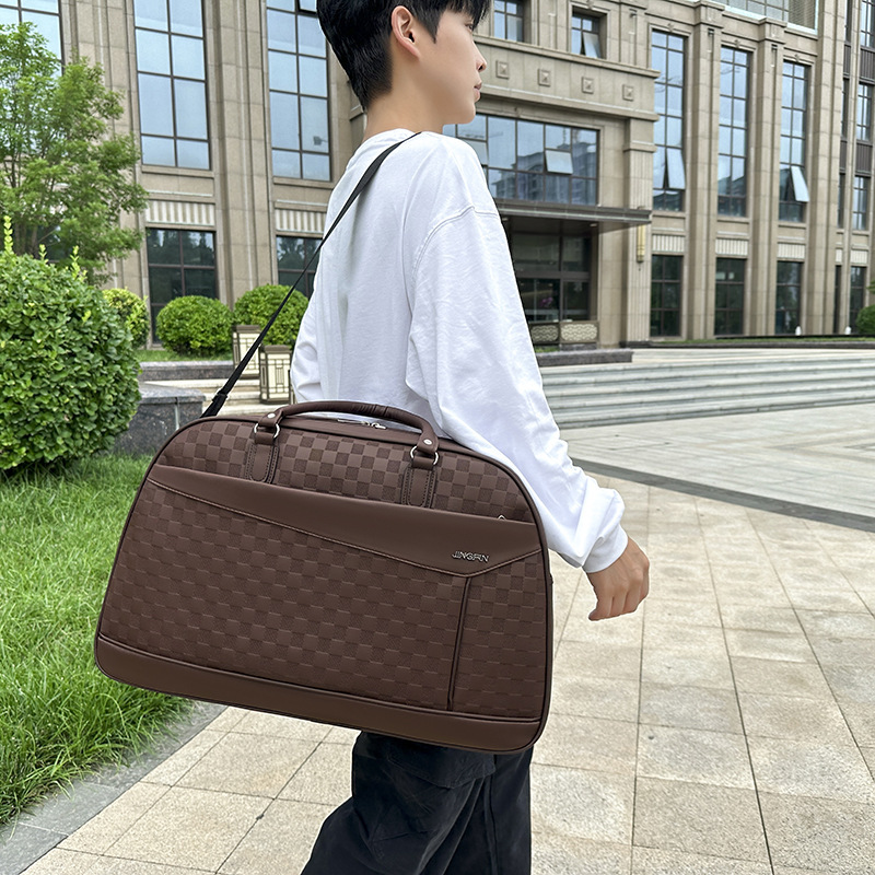 Large-Capacity PU Leather Waterproof Casual Travel Luggage Bag Thickened Wear-Resistant Clothing Storage for Leisure Outings