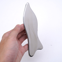 Outil Gua Sha en acier inoxydable en forme d'orchidée, planche Gua Sha profilée pour le visage, le cou, les yeux, massage et lifting de la peau