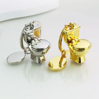 Porte-clés mini WC en alliage de zinc, créatif et amusant, en forme de toilettes, outil promotionnel pour hommes, accessoires