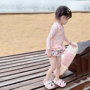 2025 mignon filles princesse maillot de bain une pièce à manches longues Protection solaire séchage rapide maillots de bain pour enfants - Product Image 3