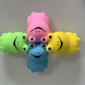 ของเล่นบีบกบหลากสี TPR นุ่มนิ่มน่ารัก บรรเทาความเครียด ขายส่ง - Product Image 5