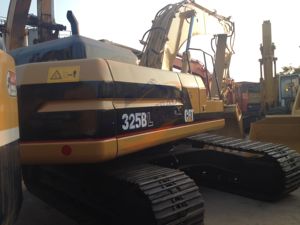 Excavatrice d'occasion 325bl Cat à bon prix - Product Image 2