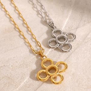 Collier pendentif en acier inoxydable en forme de fleur, couleur or argent, bijoux tendance pour femmes - Product Image 4
