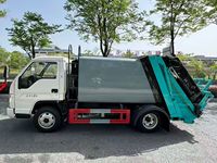 Camion à ordures compacteur Foton 4x2 4m³ à benne basculante, personnalisation pour le commerce extérieur