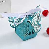 Boîte à dragées de mariage en forme de carrosse, gaufrée papillon, ajourée, avec ruban décoratif, en carton recyclé, faite à la main, pour cadeaux et dragées