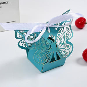 나비 모양 레이저 컷 속이 빈 캐리지 모양 선물 상자, 리본 장식이 있는 드라제 캔디 상자, 웨딩 초콜릿 상자 - Product Image 2