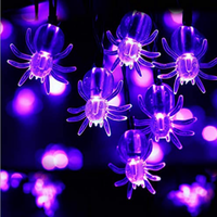 Décorations d'Halloween pour maison, bar ou fête sur le thème des maisons hantées : Guirlande lumineuse LED 3D araignée violette, alimentation solaire/à piles/électrique