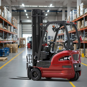 Montacargas Portátil SKY con Certificación CE e ISO, Mini Montacargas Eléctrico de 1.5 Toneladas con Batería de Litio y Contrapeso para Almacén - Product Image 3