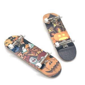 <span class=keywords><strong>Mini</strong></span> <span class=keywords><strong>Skateboard</strong></span> Complet Personnalisable avec Impression Graphique – Vente Chaude pour Commandes en Gros - Product Image 6