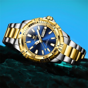 Orologio da Uomo al Quarzo OLEVS 5560 Modelli Più Venduti con Logo Personalizzato OEM/ODM, Impermeabile in Acciaio Inossidabile con Calendario Luminoso - Product Image 2