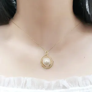 Luxo Freshwater Pearl and Solid 18K Gold Necklace Classic Natural Pearl Diamond Pendant para casamento e festas