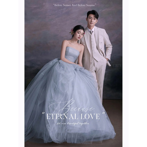 Strapless Tulle Ball Gown Empire Waistline Wedding Dress Vintage Style For Photo Studio Use - Product Image 5