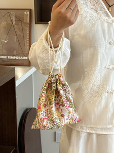 New Retro Jacquard dập nổi hoa chất lượng cao mỹ phẩm túi đồ trang sức lưu trữ hoa mô hình mỹ phẩm Polyester dây kéo túi - Product Image 5