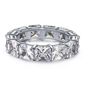 Anillo de Compromiso y Aniversario Dylam Trendy Personalizable de Alta Calidad, con Circonitas Cúbicas Radiantes 5A, en Plata de Ley S925 - Product Image 1