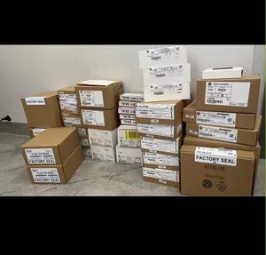 สวิตช์ 140G-<span class=keywords><strong>H2C3</strong></span>-C30 - Product Image 1