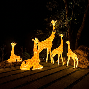 Guirlandes lumineuses de Noël commerciales en forme de girafe, affichage animalier LED - Product Image 1