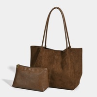 Sac fourre-tout en daim rétro simple et tendance 2026, avec petite pochette zippée assortie, grande capacité, pour le bureau et les trajets quotidiens, sac à bandoulière pour femme, vente en gros