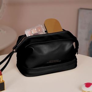 Soft Pu Leather Waterproof <b>Toiletry</b> Makeup <b>Bag</b> Luxury Cosmetic <b>Bag</b> Portable <b>Ladies</b> Tote <b>Bag</b> - Product Image 1