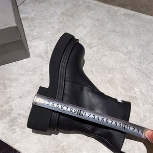 <span class=keywords><strong>Stivali</strong></span> alla Caviglia Sportivi Eleganti da <span class=keywords><strong>Donna</strong></span>, Scarpe Casual Femminili a Prezzo Scontato, Fornitura <span class=keywords><strong>di</strong></span> Fabbrica - Product Image 1