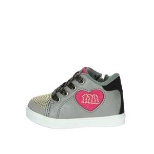 Zapatillas Deportivas para Niña M2504 Color Antracita con Detalle de Corazón Rosa - Product Image 1