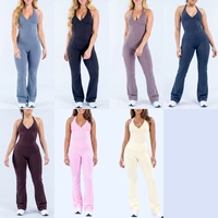 Conjunto Deportivo para Mujer: Top Halter con Cuello en V y Leggings de Yoga de Cintura Alta con Corte Acampanado, Ideal para Gimnasio, Pilates y Entrenamiento
