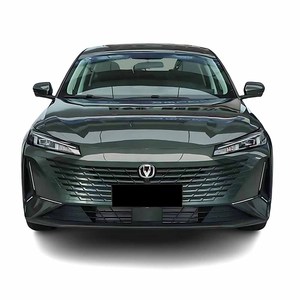 Ingrosso Changan <span class=keywords><strong>Lamore</strong></span> 2025 1.5T GDI 170hp L4 nuova Auto cinese Changan Yida 4 porte berlina 5 posti Changan Auto - Product Image 1