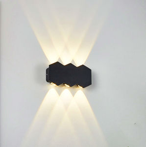 Applique murale LED imperméable au design nordique, luminaire décoratif d'extérieur, idéal pour un jardin, une véranda ou une véranda - Product Image 1