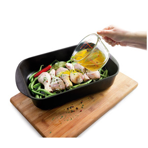 Caraffa dosatrice in vetro Lacor da 500 ml con manico per uso in cucina - Product Image 2