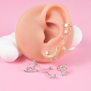 Boucles d'oreilles réglables en acier inoxydable avec clip de lune Creative Simple Left <span class=keywords><strong>Ear</strong></span> Cuff Non-Piercing <span class=keywords><strong>Ear</strong></span> <span class=keywords><strong>Stud</strong></span> <span class=keywords><strong>Set</strong></span> Trendy for Women Men Gift - Product Image 6