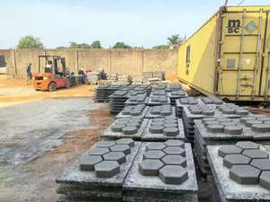 Kunststoff platte für Hohlziegel, PVC-Kunststoff-Ziegel-Maschinen palette, unterstützt die Anpassung und strenge Material auswahl - Product Image 4