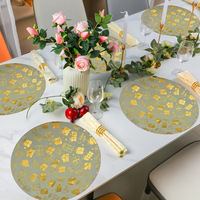 Boîte cadeau de luxe, napperons ronds jetables en plastique doré à feuille d'or pour fêtes d'anniversaire