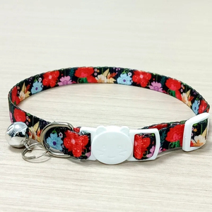 Collier de sécurité détachable en polyester à motif floral pour chat et petit <span class=keywords><strong>chien</strong></span>, avec boucle réglable et clochette, imprimé fleurs fraîches - Product Image 5