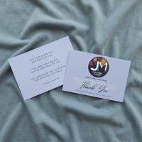 Étiquettes suspendues personnalisées avec logo imprimé, étiquettes en papier pour vêtements, étiquettes de vêtements pour boutiques de vêtements, emballage de marchandises pour la vente au détail