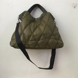 Wholesale New Winter Fashion Insulated Underarm Handbags 2024 Frame Design Nylon Butow <b>Bags</b> for Women - Product Image 3