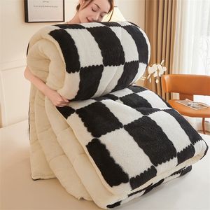 Trapunte in Velluto di Latte Spesso Sherpa, Biancheria da <span class=keywords><strong>Letto</strong></span> Calda Super Morbida, Imbottitura in Poliestere, Coperte per <span class=keywords><strong>Letto</strong></span> <span class=keywords><strong>Matrimoniale</strong></span> Invernale King Size 5KG - Product Image 1