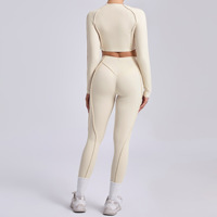 Nouvel arrivage de vêtements de sport de blocage personnalisés en nylon élasthanne Gym en plein air Yoga Fitness Yoga ensembles d'entraînement pour les femmes