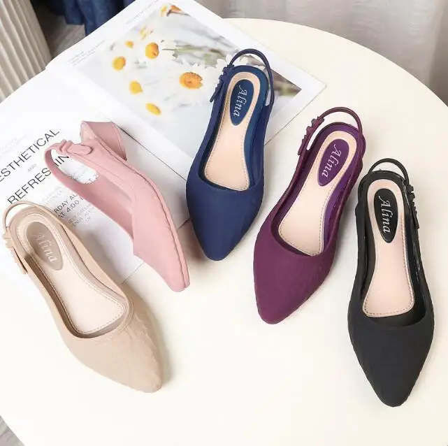 Prezzo di fabbrica nuovi sandali da donna estivi eleganti tacchi bassi scarpe a punta da donna alla moda