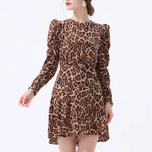 Vestido com estampa de leopardo de alta qualidade, novo design de fábrica, sexy de alta qualidade para festas